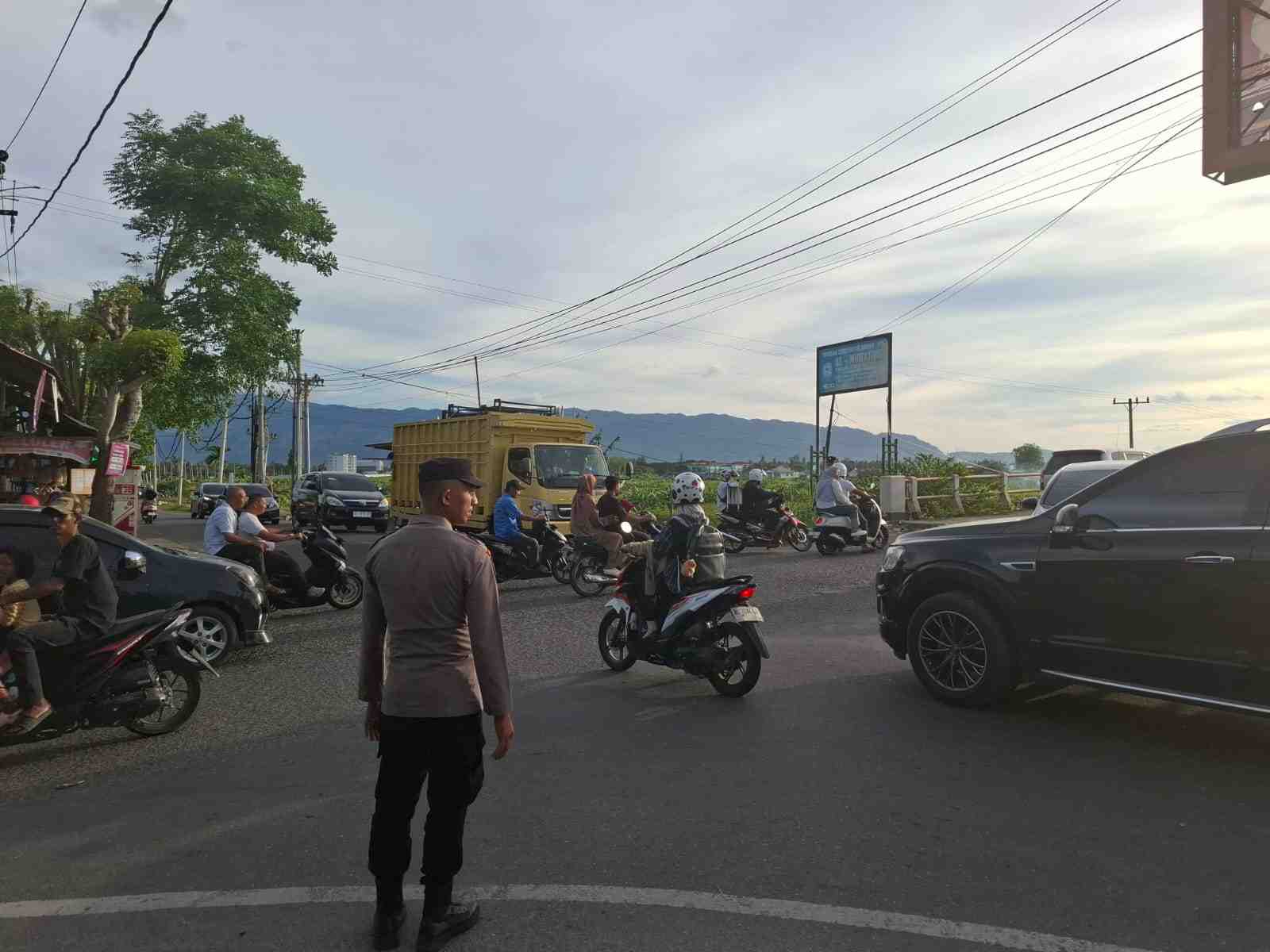 Belum Adanya Traffic Light di Simpang Cot Iri, Polisi Intensifkan Giat Strong Poin Setiap Hari