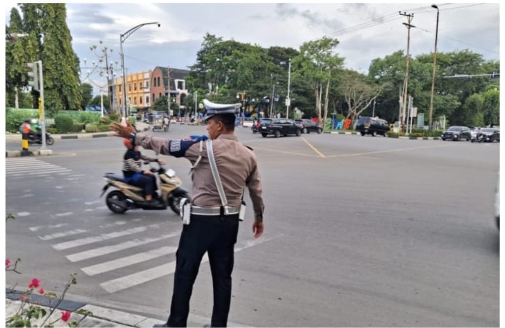 Atasi Kemacetan dan Laka Lantas, Polresta Banda Aceh Kerahkan Personel di Berbagai Sudut Jalan