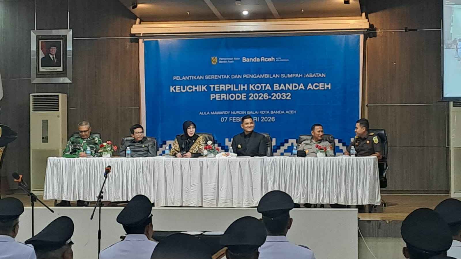 Wakili Kapolresta Banda Aceh, Kabag Logistik Hadiri  Pelantikan 33 Keuchik