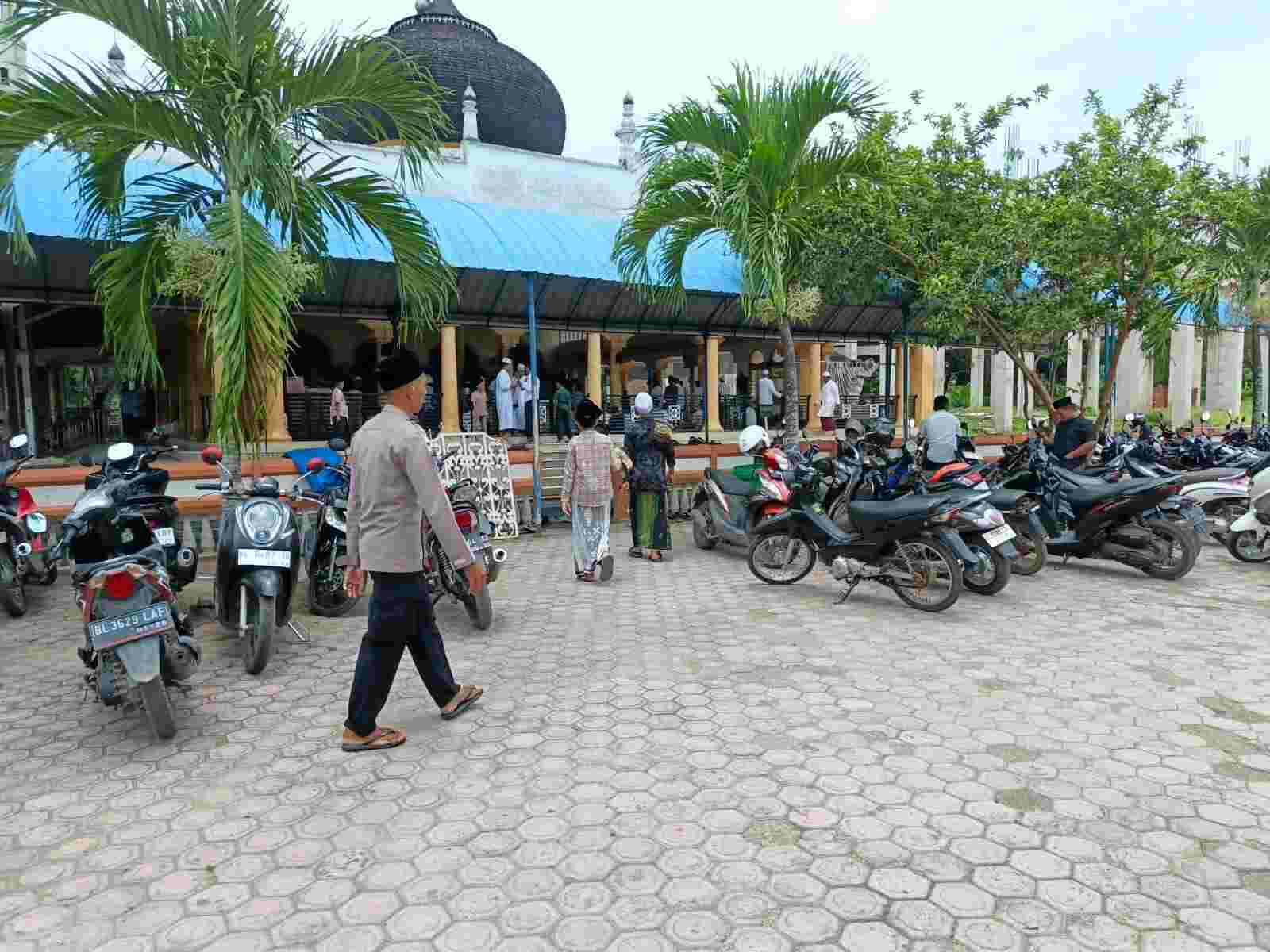 Pengamanan Sholat Jum’at, Wujud Kehadiran Polisi Ditengah-Tengah Masyarakat Banda Aceh dan Sekitarnya