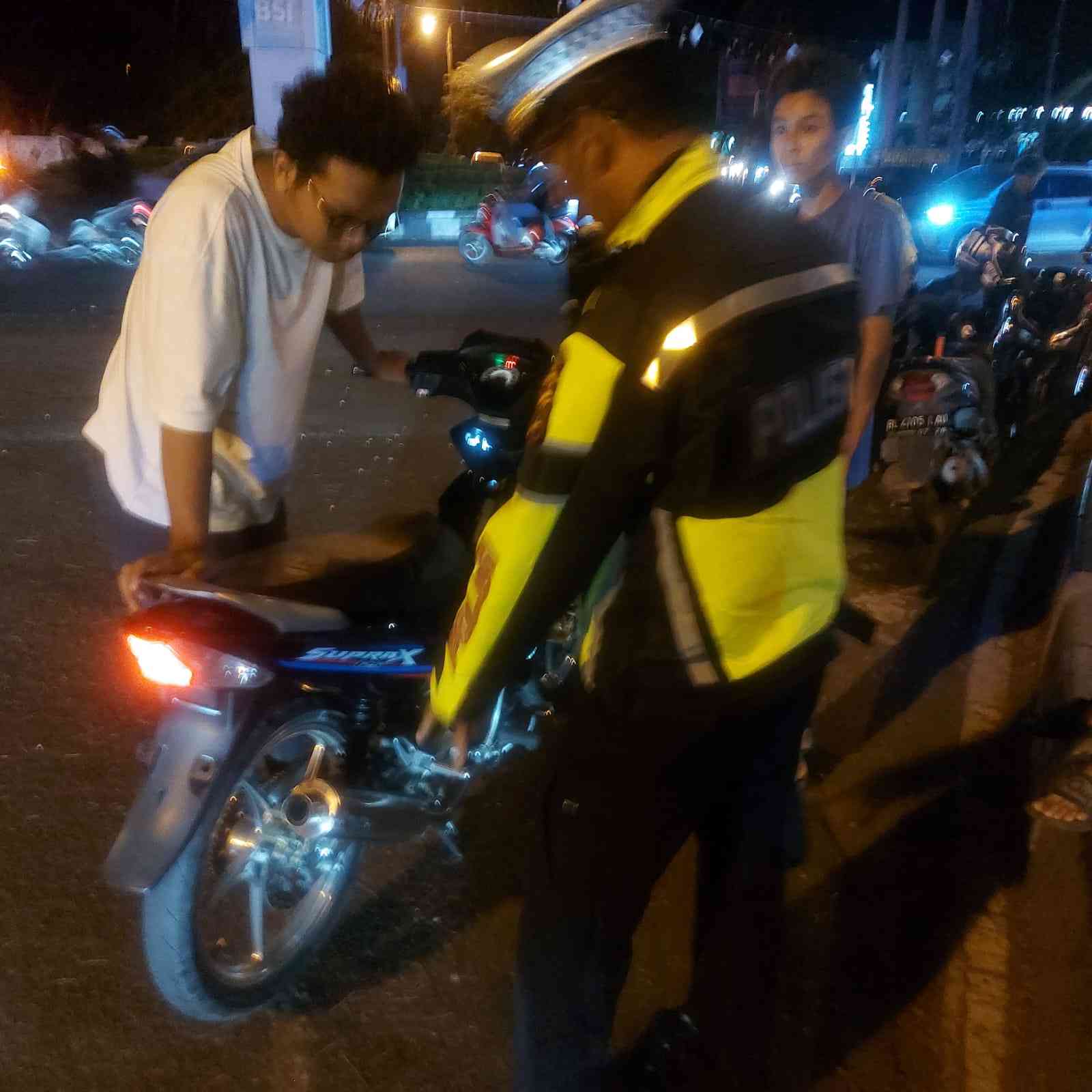 UKL IV Polresta Banda Aceh Amankan 8 Unit Motor Berknalpot Brong Saat Patroli