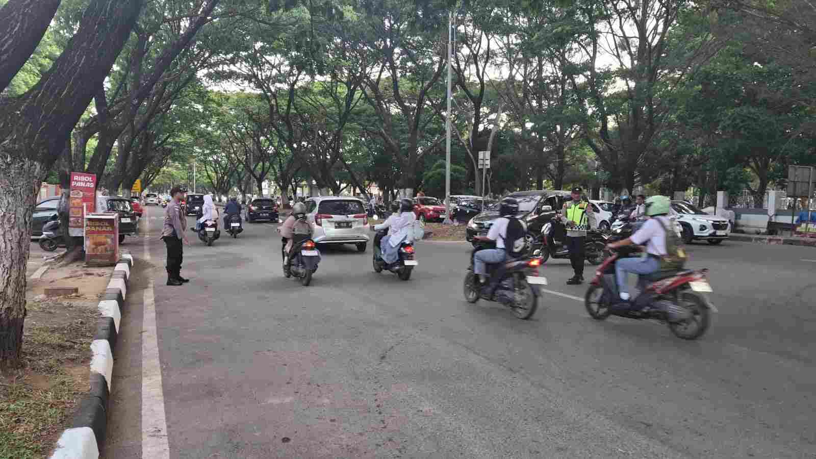 Libur Panjang Usai, Polresta Banda Aceh Kerahkan Personel Strong Point di Hari Pertama Sekolah