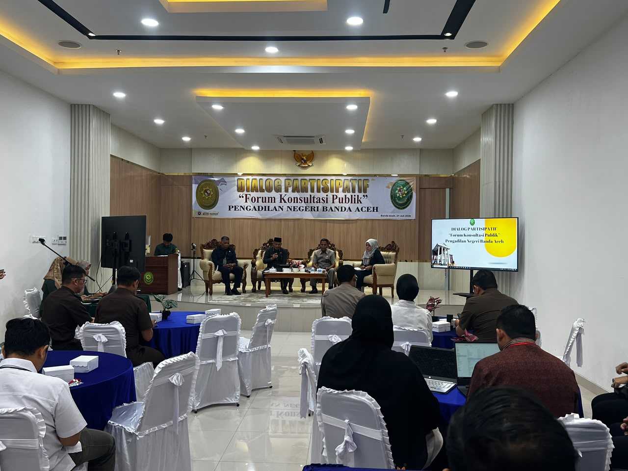Kasat Lantas dan Wakasat Intelkam Hadiri Dialog Partisipatif Forum Konsultasi Publik di Pengadilan Negeri