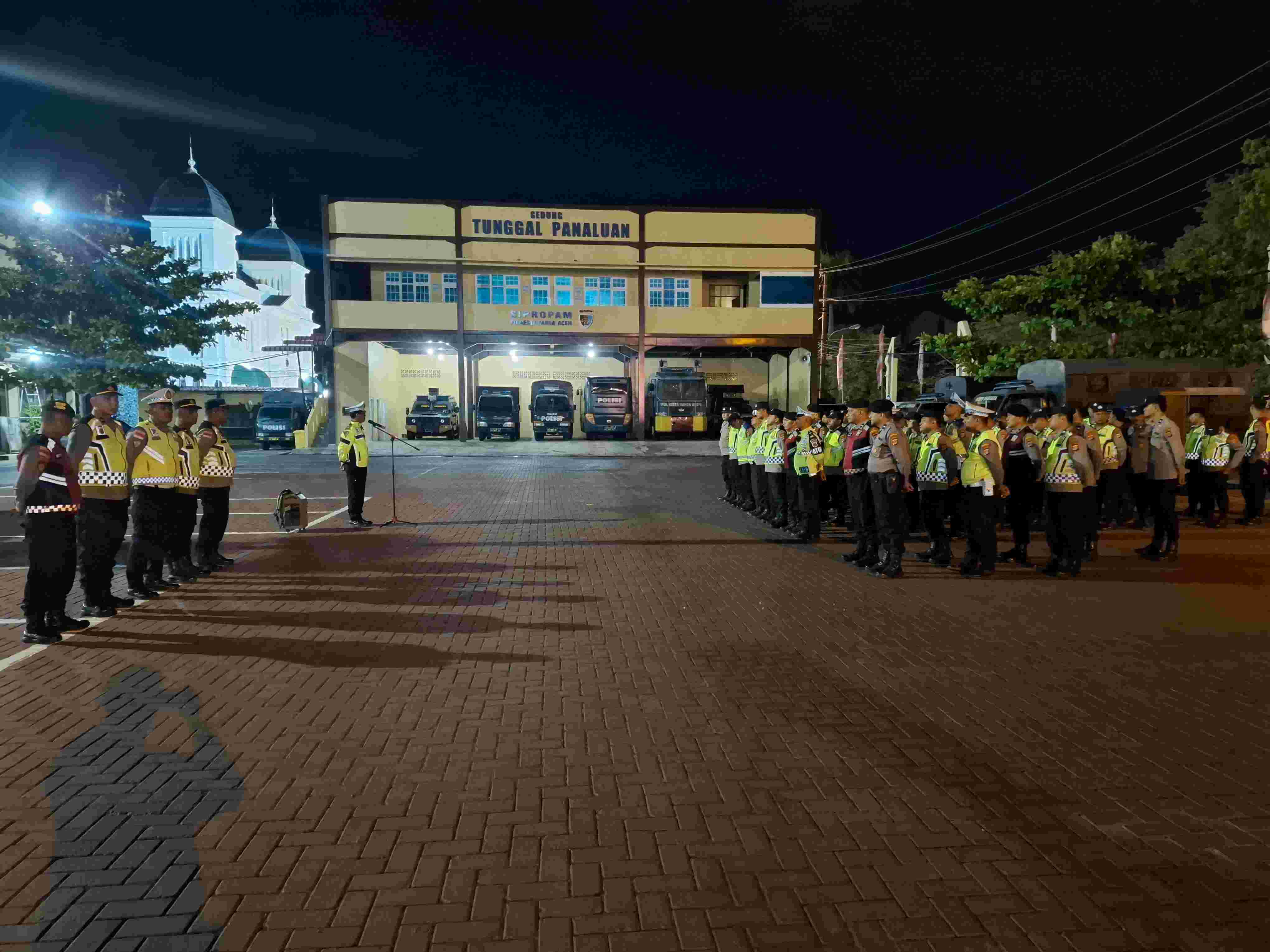 Sambut Malam Weekend, UKL IV Polresta Banda Aceh Gelar Apel, Dilanjutkan Patroli Cegah Terjadinya Guantibmas
