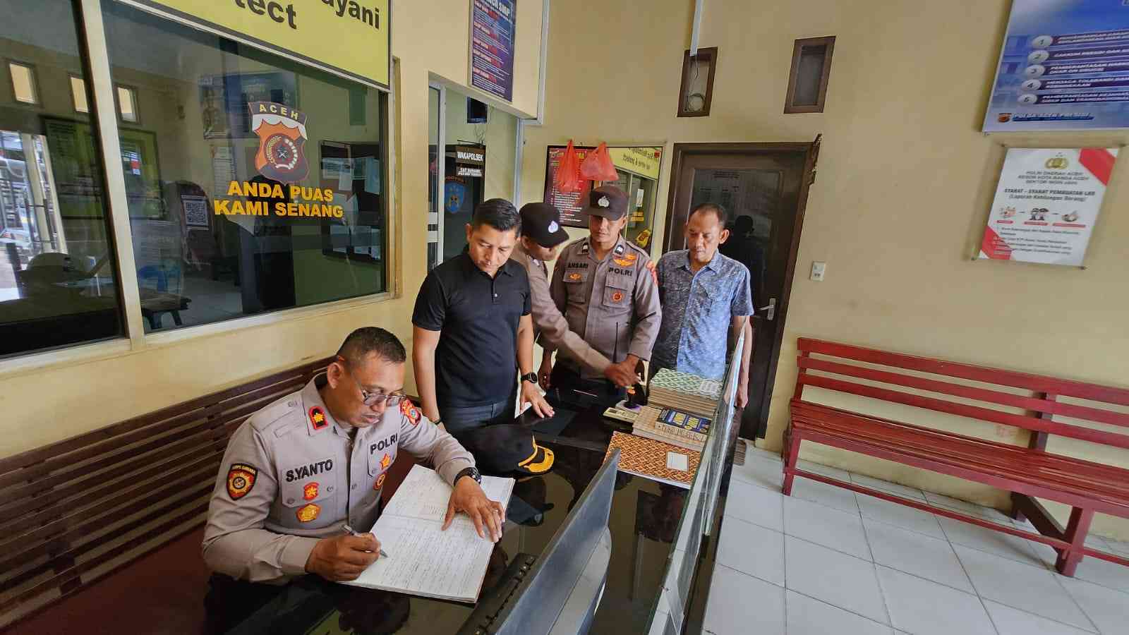 Pamatwil Cek Buku Mutasi Polsek Jajaran Polresta Banda Aceh