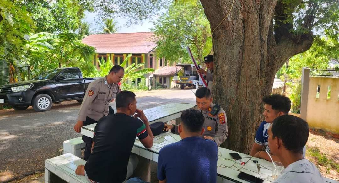 Kapolsek Dalam Jajaran Polresta Banda Aceh Patroli Desa Bersama Personel Cegah Gangguan Kamtibmas