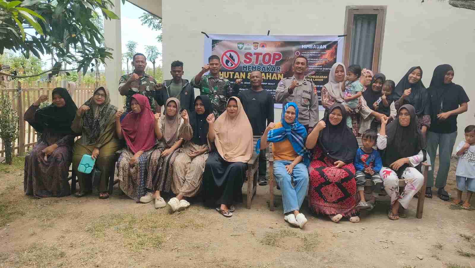 Polsek Baitussalam Sosialisasikan Larangan Membakar Hutan dan Lahan di Lambada Lhok