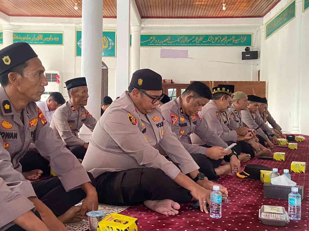 Polresta Banda Aceh Ikuti Maulid Nabi Muhammad SAW melalui Hibryd dari Polda Aceh